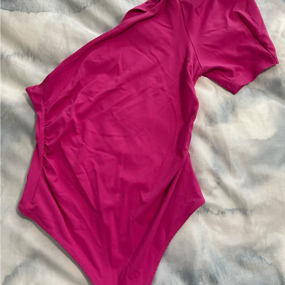 Free People One Shoulder Bodysuit - NEVER WORN